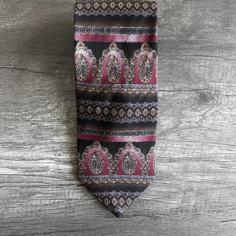 Bill Blass‎ Necktie Mens Silk Paisley Stripe Pattern Classic Dress Tie